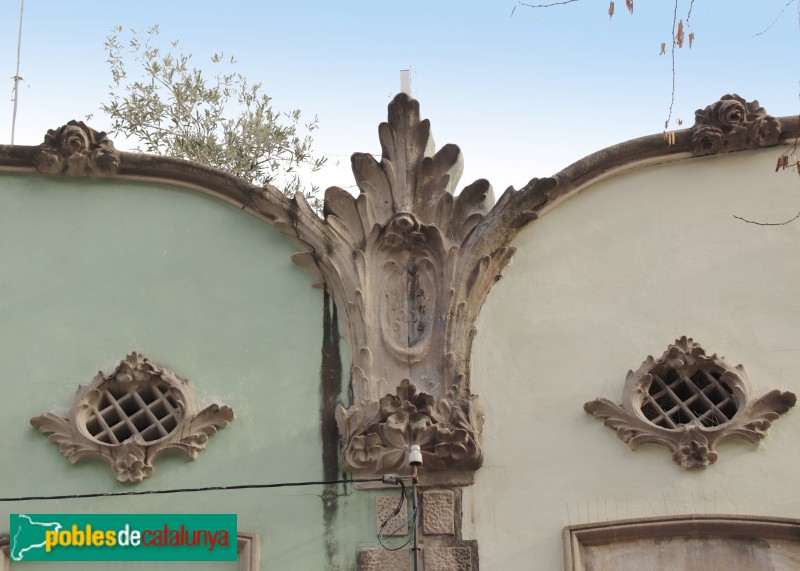 Barcelona - Renaixença, 30 (Foto: Albert Esteves, 2021) Barcelona - Renaixença, 30