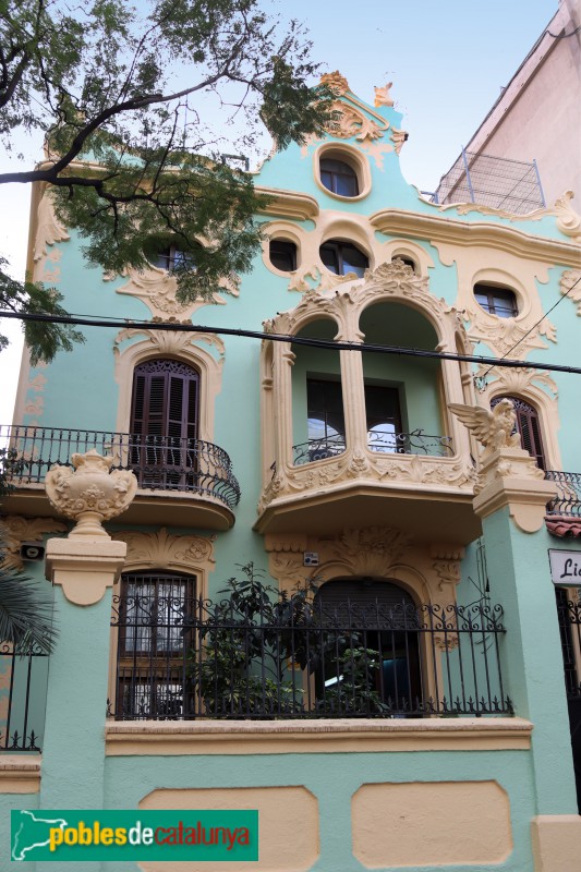 Barcelona - Rambla Volart, 81 (Foto: Albert Esteves, 2021) Barcelona - Rambla Volart, 81