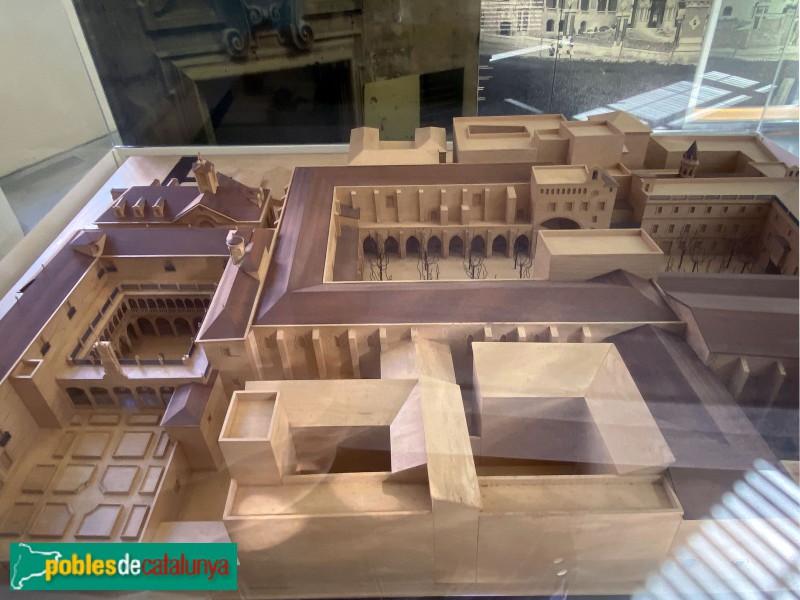 Barcelona - Maqueta de l'Hospital de la Santa Creu, a l'Hospital de Sant Pau (Foto: Albert Esteves, 2021) Barcelona - Maqueta de l'Hospital de la Santa Creu, a l'Hospital de Sant Pau
