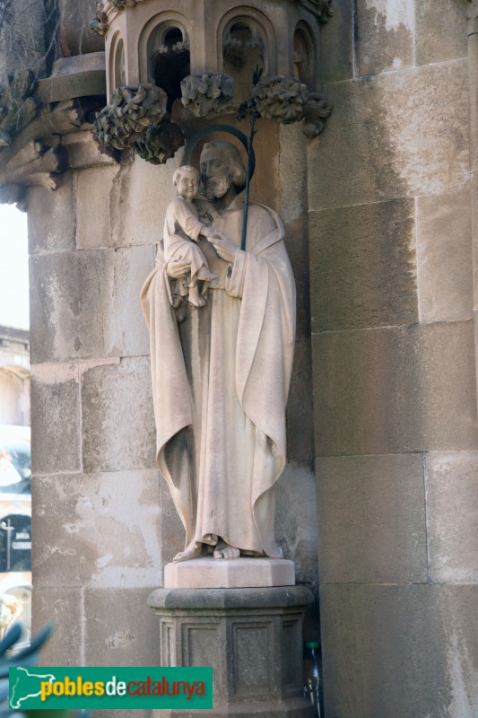 Cementiri d'Horta - Panteó Marsans (Foto: Albert Esteves, 2021) Cementiri d'Horta - Panteó Marsans