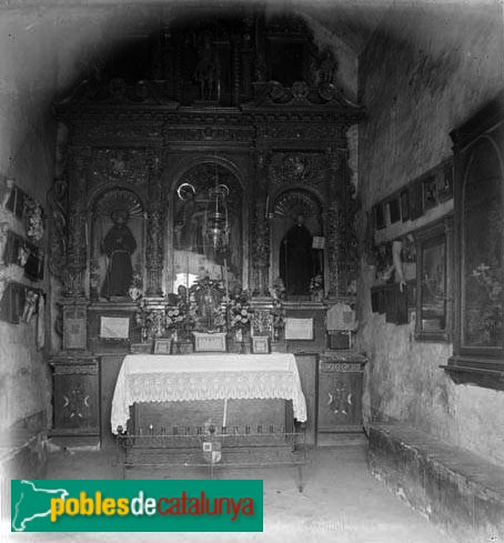 Barcelona - Ermita de Sant Cebrià i Santa Justina (Foto: Frederic Bordas -Arxiu fotogràfic Centre Excursionista de Catalunya-, 1896) Barcelona - Ermita de Sant Cebrià i Santa Justina