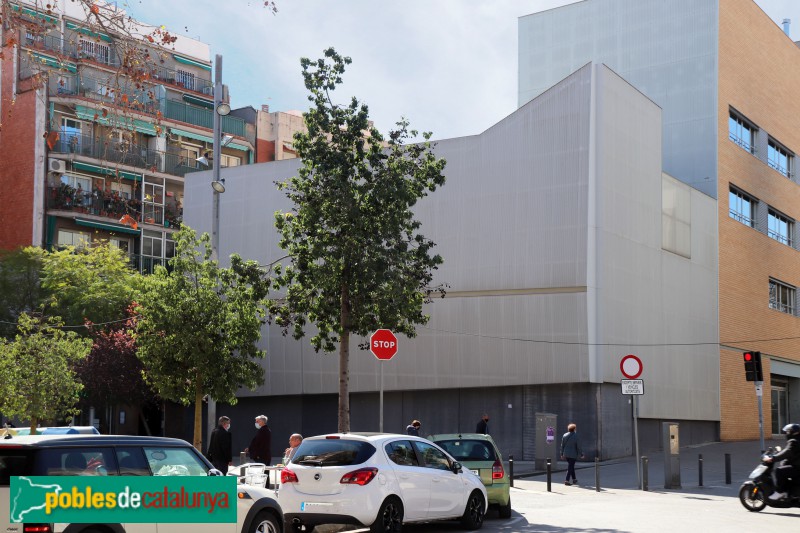 Barcelona - Centre de Serveis Socials Prosperitat (Foto: Albert Esteves, 2021) Barcelona - Centre de Serveis Socials Prosperitat