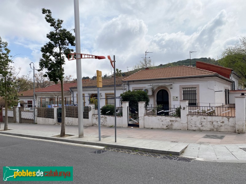 Barcelona - Cases Barates (Can Peguera) (Foto: Albert Esteves, 2021) Barcelona - Cases Barates (Can Peguera)