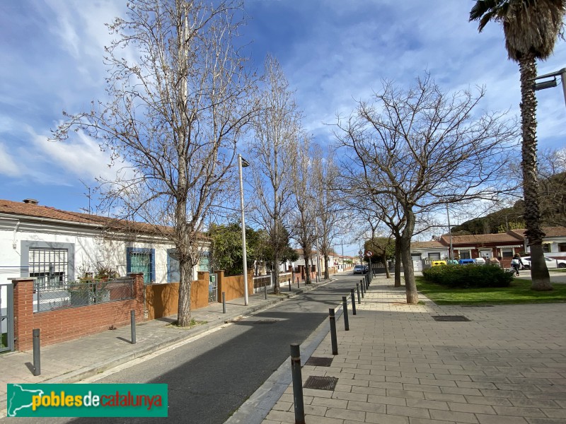 Barcelona - Cases Barates (Can Peguera) (Foto: Albert Esteves, 2021) Barcelona - Cases Barates (Can Peguera)