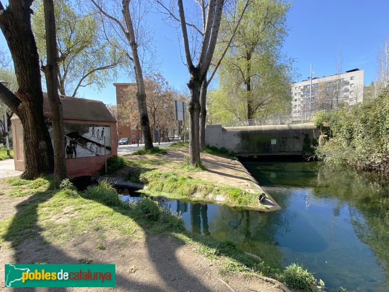 Barcelona - Rec Comtal a Vallbona (Foto: Albert Esteves, 2021) Barcelona - Rec Comtal a Vallbona