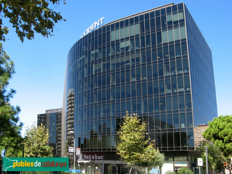 Barcelona - Edifici Catalana Occident (Foto: Albert Esteves, 2010) Barcelona - Edifici Catalana Occident