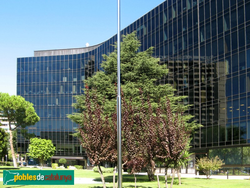 Barcelona - Edifici Catalana Occident (Foto: Albert Esteves, 2010) Barcelona - Edifici Catalana Occident