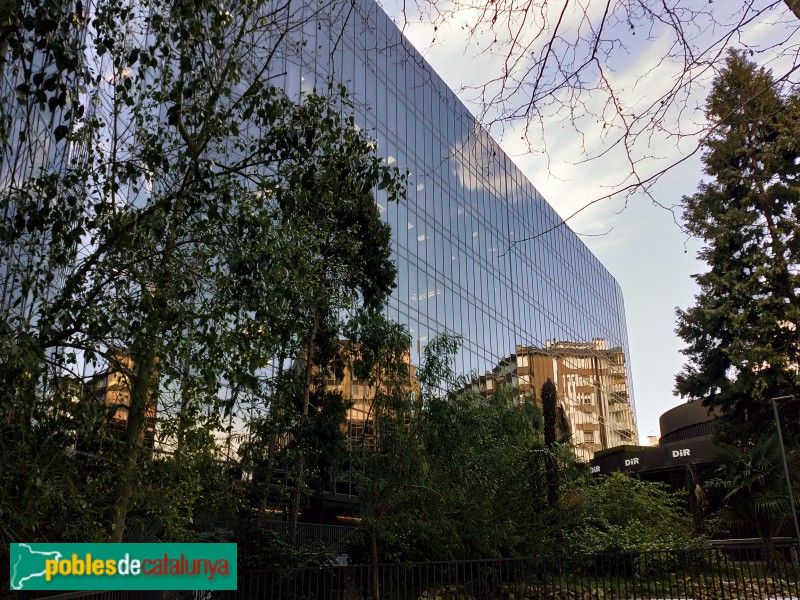 Barcelona - Edifici Catalana Occident (Foto: Anna Corcoll, 2021) Barcelona - Edifici Catalana Occident