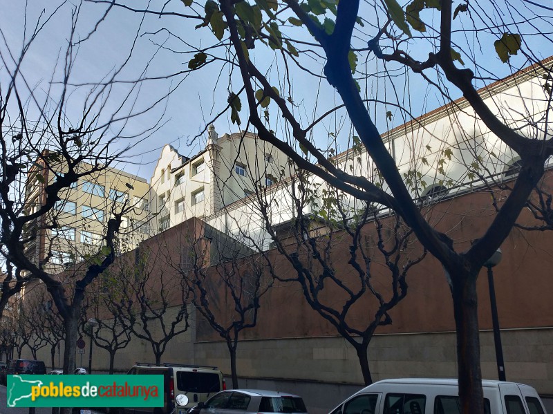 l'Hospitalet de Llobregat - Cotxeres del metro (Foto: Anna Corcoll, 2021) l'Hospitalet de Llobregat - Cotxeres del metro