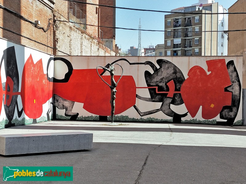 L'Hospitalet de Llobregat - Mural de la Fundació Arranz-Bravo (Foto: Anna Corcoll, 2021) L'Hospitalet de Llobregat - Mural de la Fundació Arranz-Bravo