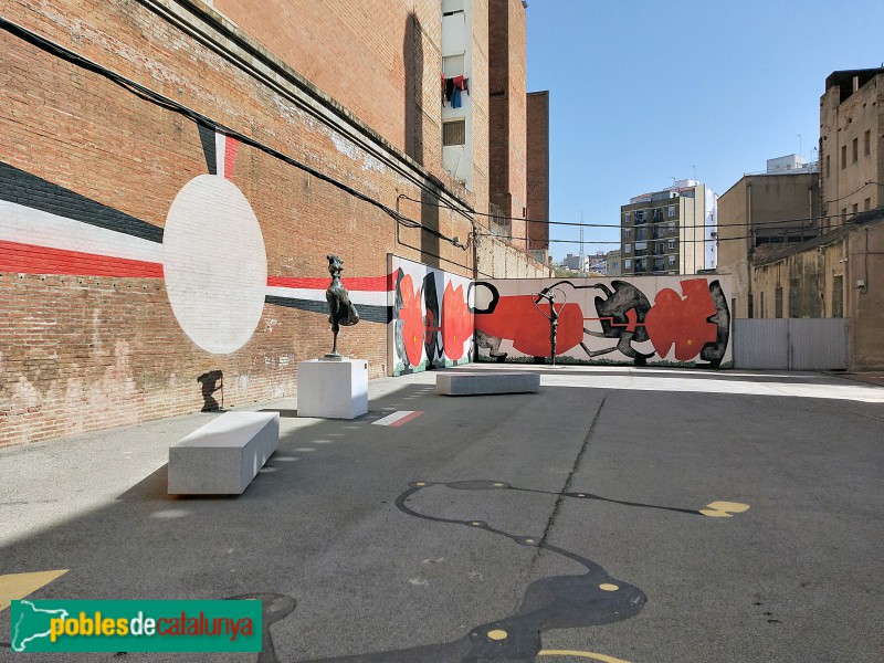 L'Hospitalet de Llobregat - Mural de la Fundació Arranz-Bravo (Foto: Anna Corcoll, 2021) L'Hospitalet de Llobregat - Mural de la Fundació Arranz-Bravo