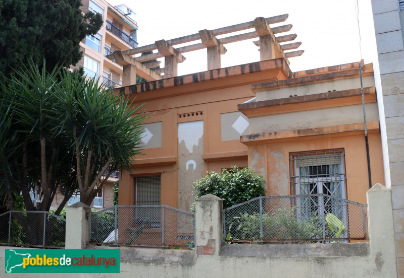 L'Hospitalet de Llobregat - Casa Sanfeliu (Foto: Albert Esteves, 2021) L'Hospitalet de Llobregat - Casa Sanfeliu