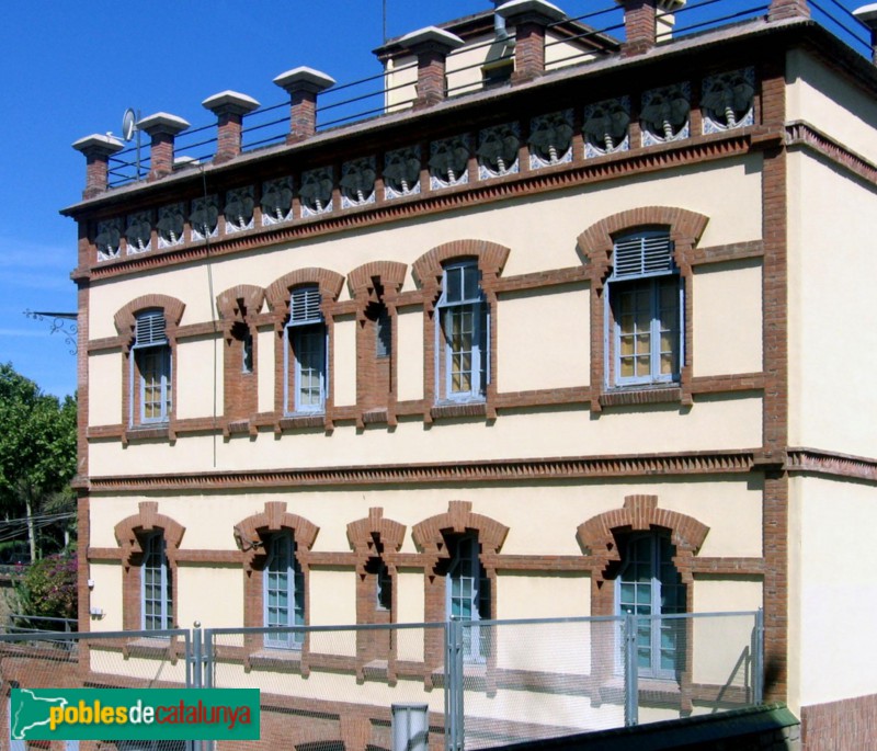 L'Hospitalet de Llobregat - Can Vilumara. Casa del director