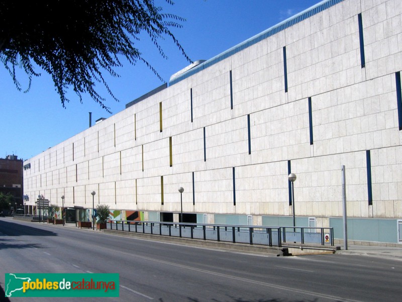 L'Hospitalet de Llobregat - La Farga (Foto: Albert Esteves, 2006) L'Hospitalet de Llobregat - La Farga
