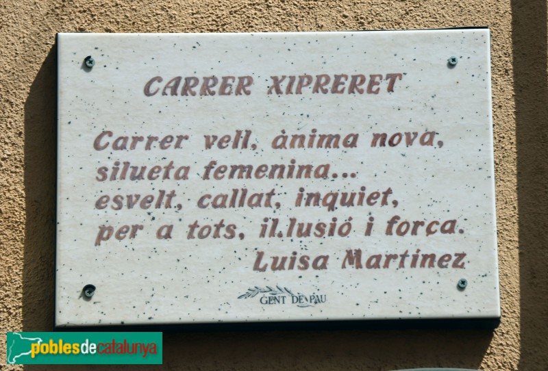L'Hospitalet de Llobregat - Carrer Xipreret (Foto: Albert Esteves, 2021) L'Hospitalet de Llobregat - Carrer Xipreret