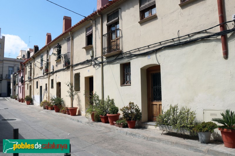 L'Hospitalet de Llobregat - Carrer de Santa Bàrbara (Foto: Albert Esteves, 2021) L'Hospitalet de Llobregat - Carrer de Santa Bàrbara