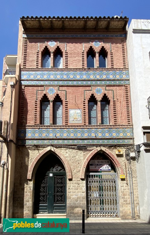 L'Hospitalet de Llobregat - Casa Macari Golferichs (Foto: Albert Esteves, 2021) L'Hospitalet de Llobregat - Casa Macari Golferichs