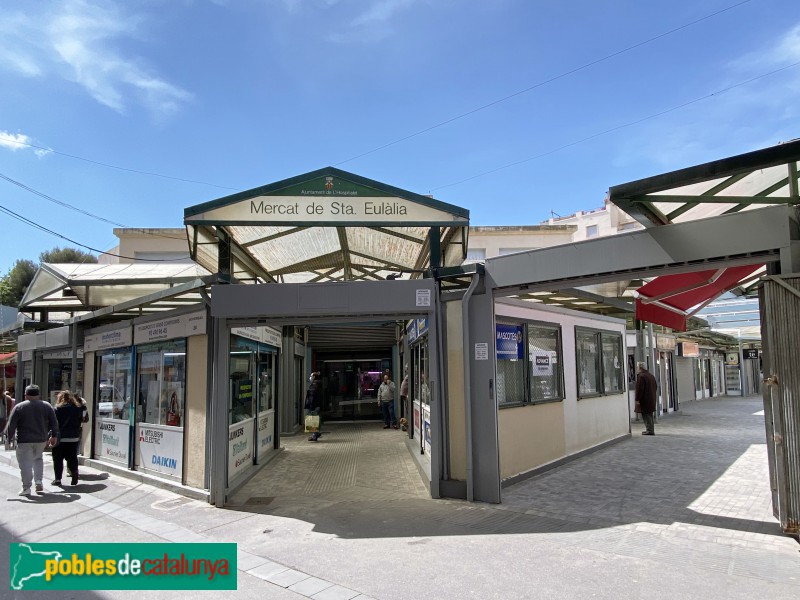 L'Hospitalet de Llobregat - Mercat de Santa Eulàlia (Foto: Albert Esteves, 2021) L'Hospitalet de Llobregat - Mercat de Santa Eulàlia