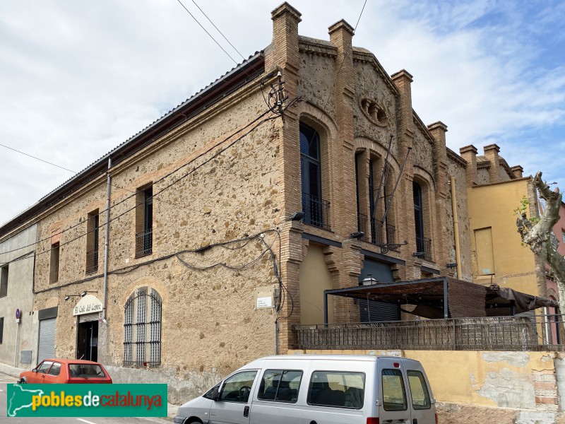 Sant Vicenç dels Horts - Centre Catòlic (Foto: Albert Esteves, 2021) Sant Vicenç dels Horts - Centre Catòlic