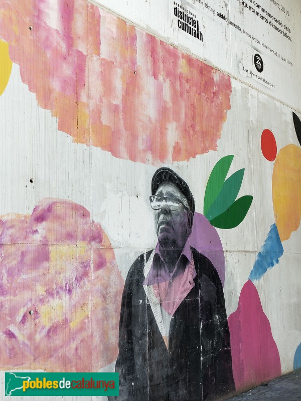 L'Hospitalet de Llobregat - Mural <i>La pell de l'Hospitalet</i> (Foto: Anna Corcoll, 2021) L'Hospitalet de Llobregat - Mural <i>La pell de l'Hospitalet</i>