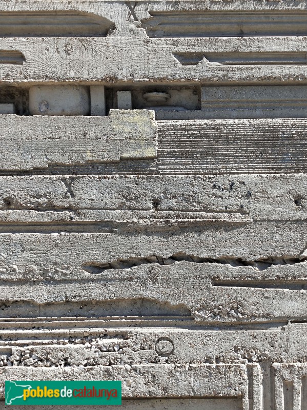 L'Hospitalet de Llobregat - Escut de la Ciutat (Foto: Anna Corcoll, 2021) L'Hospitalet de Llobregat - Escut de la Ciutat