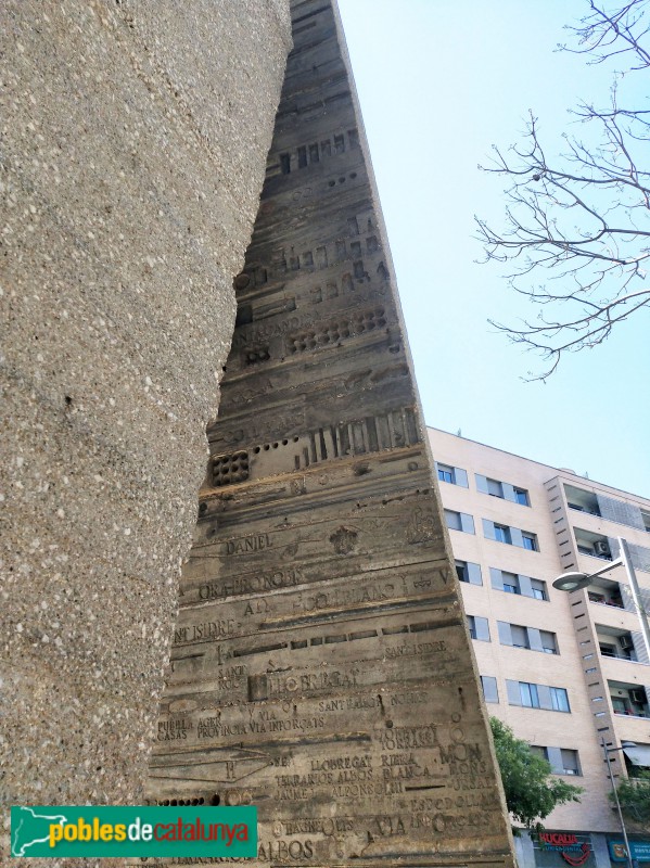 L'Hospitalet de Llobregat - Escut de la Ciutat (Foto: Anna Corcoll, 2021) L'Hospitalet de Llobregat - Escut de la Ciutat