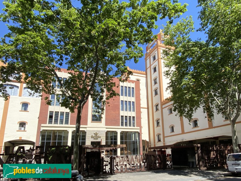 Barcelona - Fàbrica Damm (Foto: Albert Esteves, 2021) Barcelona - Fàbrica Damm