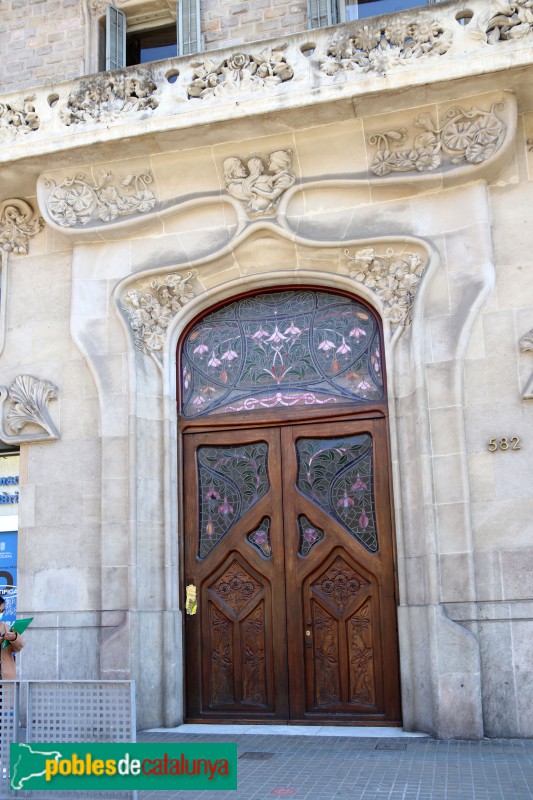 Barcelona - Casa Granell Manresa (Gran Via, 582) (Foto: Albert Esteves, 2021) Barcelona - Casa Granell Manresa (Gran Via, 582)