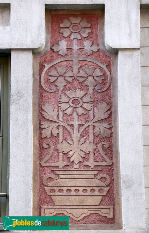 Barcelona - Passatge Valeri Serra, 2 (Foto: Albert Esteves, 2021) Barcelona - Passatge Valeri Serra, 2