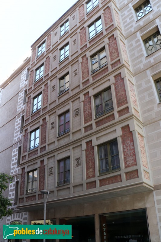 Barcelona - Passatge Valeri Serra, 2 (Foto: Albert Esteves, 2021) Barcelona - Passatge Valeri Serra, 2