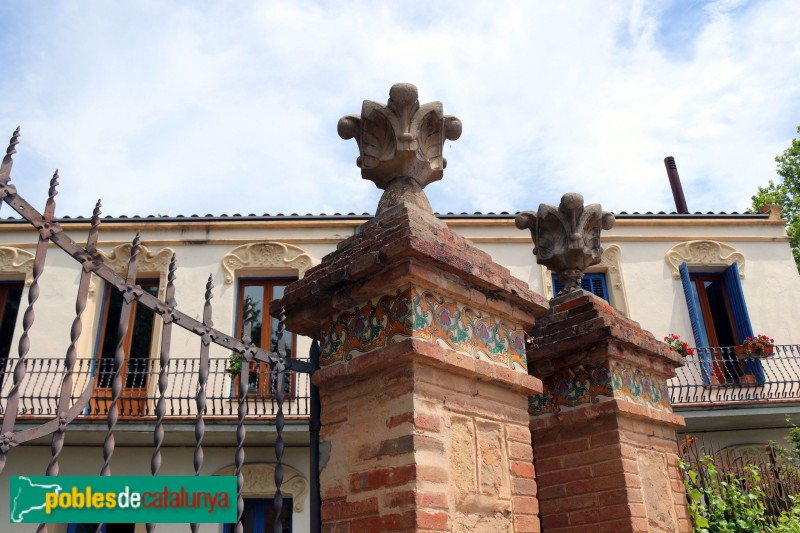 Begues - Hotel Colònia Petit (Foto: Albert Esteves, 2021) Begues - Hotel Colònia Petit