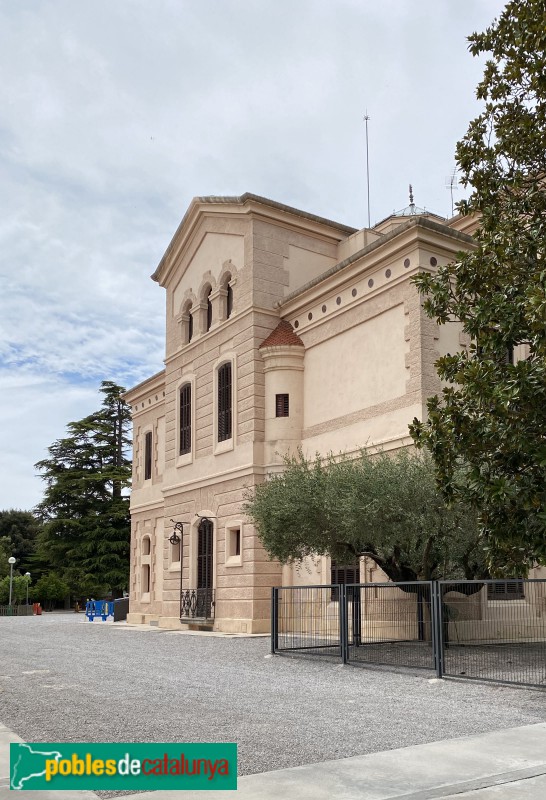 Begues - La Torra (Col·legi Bosch) (Foto: Albert Esteves, 2021) Begues - La Torra (Col·legi Bosch)