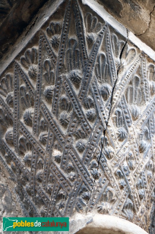 Vinaixa - Església de Sant Joan Baptista. Portada (Foto: Albert Esteves, 2021) Vinaixa - Església de Sant Joan Baptista. Portada