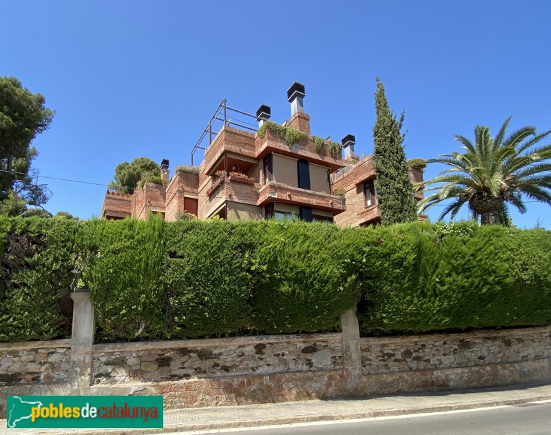 Sant Just Desvern - Sant Just Park (Foto: Albert Esteves, 2021) Sant Just Desvern - Sant Just Park