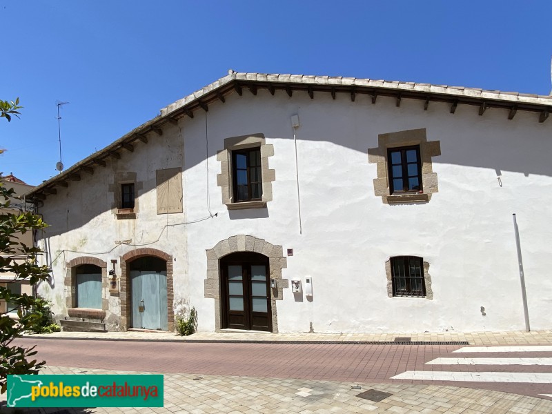 Sant Just Desvern - Can Campreciós (Foto: Albert Esteves, 2021) Sant Just Desvern - Can Campreciós