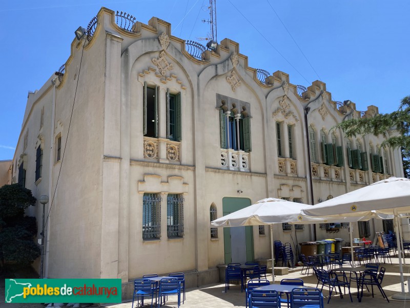 Sant Just Desvern - Can Ginestar (Foto: Albert Esteves, 2021) Sant Just Desvern - Can Ginestar