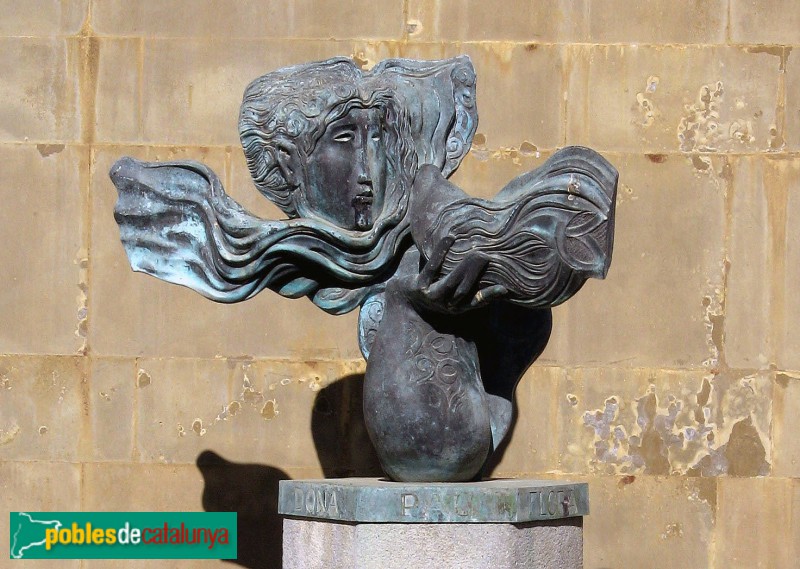 Tiana - Escultura Dona, Pau, Flora