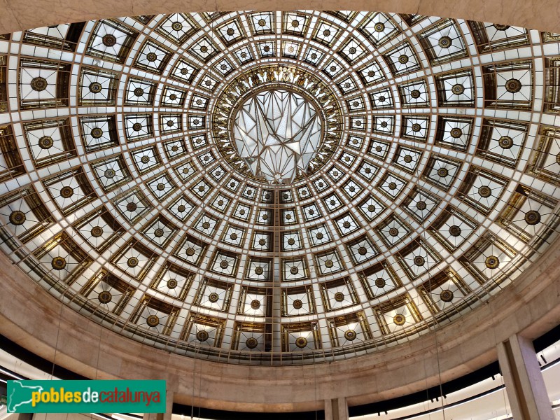 Barcelona - Plaça Catalunya, 5-6 (Foto: Anna Corcoll, 2021) Barcelona - Plaça Catalunya, 5-6