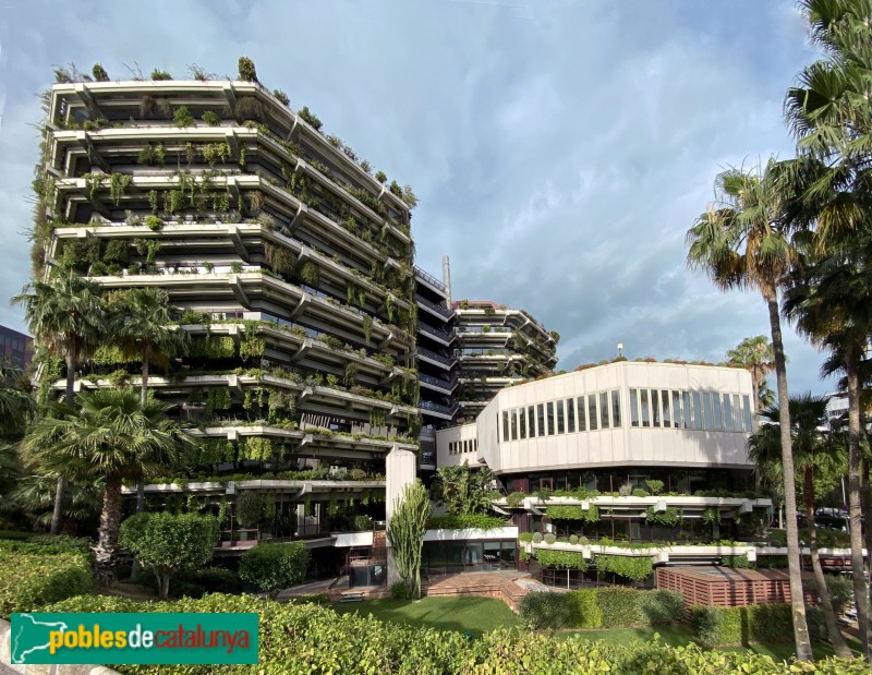 Barcelona - Edifici Banca Catalana (Edifici Planeta) (Foto: Albert Esteves, 2021) Barcelona - Edifici Banca Catalana (Edifici Planeta)