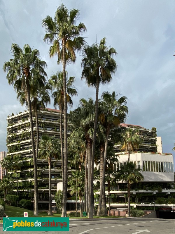 Barcelona - Edifici Banca Catalana (Edifici Planeta) (Foto: Albert Esteves, 2021) Barcelona - Edifici Banca Catalana (Edifici Planeta)