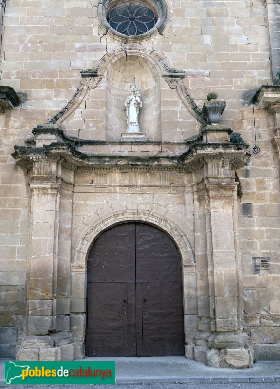 El Cogul - Església de Santa Maria. Portada