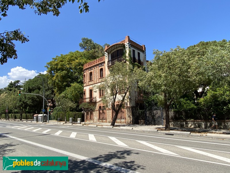 Barcelona - Av. Pedralbes, 46-48 (Casa Hurtado) (Foto: Albert Esteves, 2021) Barcelona - Av. Pedralbes, 46-48 (Casa Hurtado)