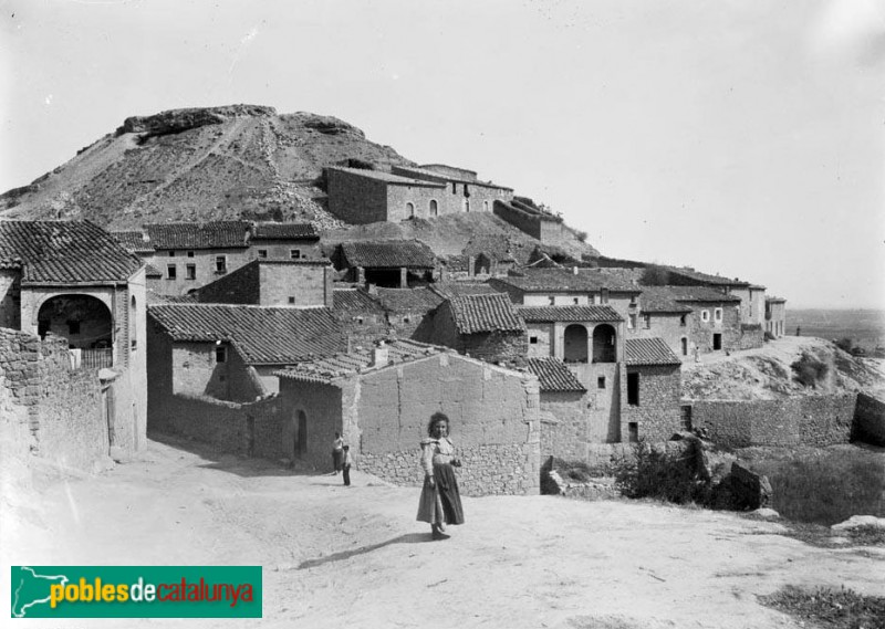 Castelldans (Foto: Josep Massot -Arxiu Fotogràfic Centre Excursionista de Catalunya-, 1909) Castelldans