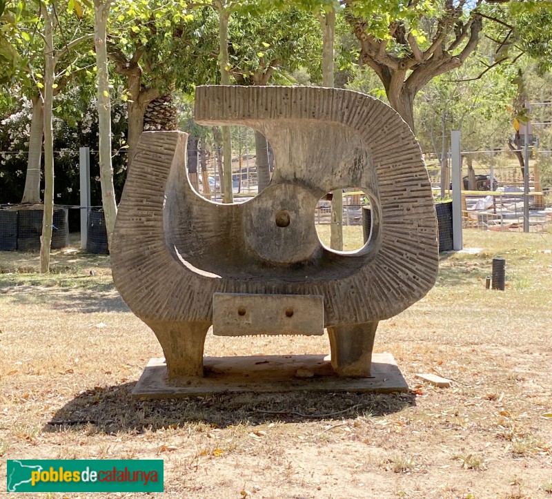 Barcelona - Escultura <i>Fecunditat</i>