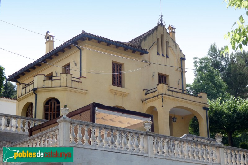 Gelida - Sant Pere,12 (Casa Gaynés) (Foto: Valentí Pons, 2021) Gelida - Sant Pere,12 (Casa Gaynés)