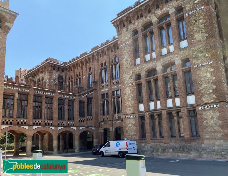 Barcelona - Maternitat. Pavelló Prat de la Riba (Foto: Albert Esteves, 2021) Barcelona - Maternitat. Pavelló Prat de la Riba