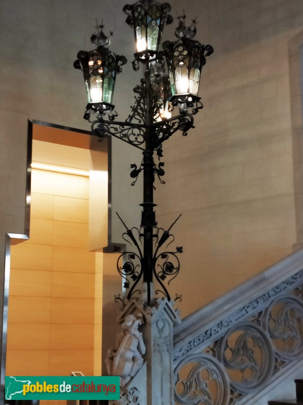 Barcelona - Casa Pascual Pons (Passeig de Gràcia, 2-4) (Foto: Anna Corcoll, 2021) Barcelona - Casa Pascual Pons (Passeig de Gràcia, 2-4)