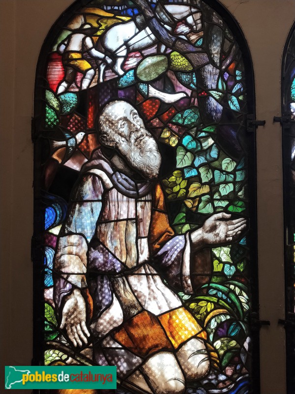 Sabadell - Santuari de la Mare de Déu de la Salut. Vitralls (Foto: Anna Corcoll, 2021) Sabadell - Santuari de la Mare de Déu de la Salut. Vitralls