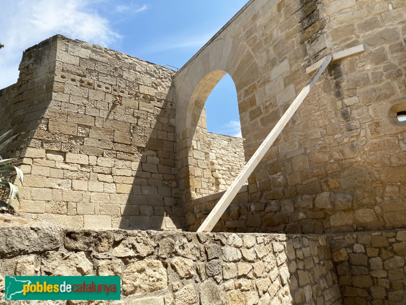 Arbeca - Castell (Foto: Albert Esteves, 2021) Arbeca - Castell