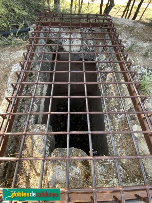 Arbeca - Ermita de Santa Caterina. Cisterna (Foto: Albert Esteves, 2021) Arbeca - Ermita de Santa Caterina. Cisterna